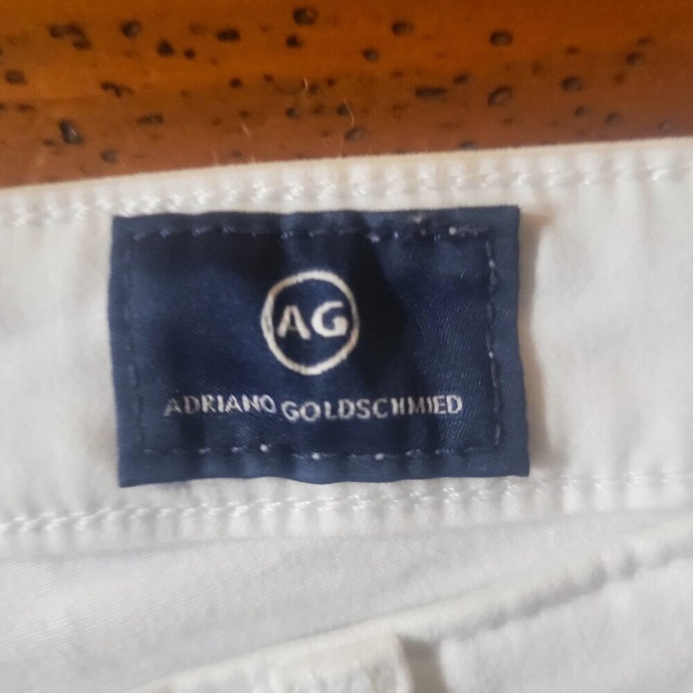 Like New! AG Abby Ankle Midrise Super Skinny Jean White - Size 31R - Picture 8 of 11
